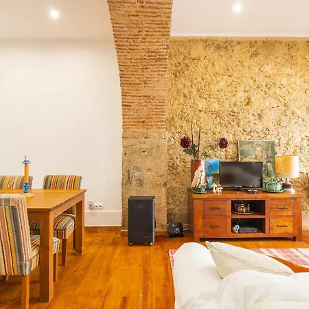 Downtown Duplex By Homing
